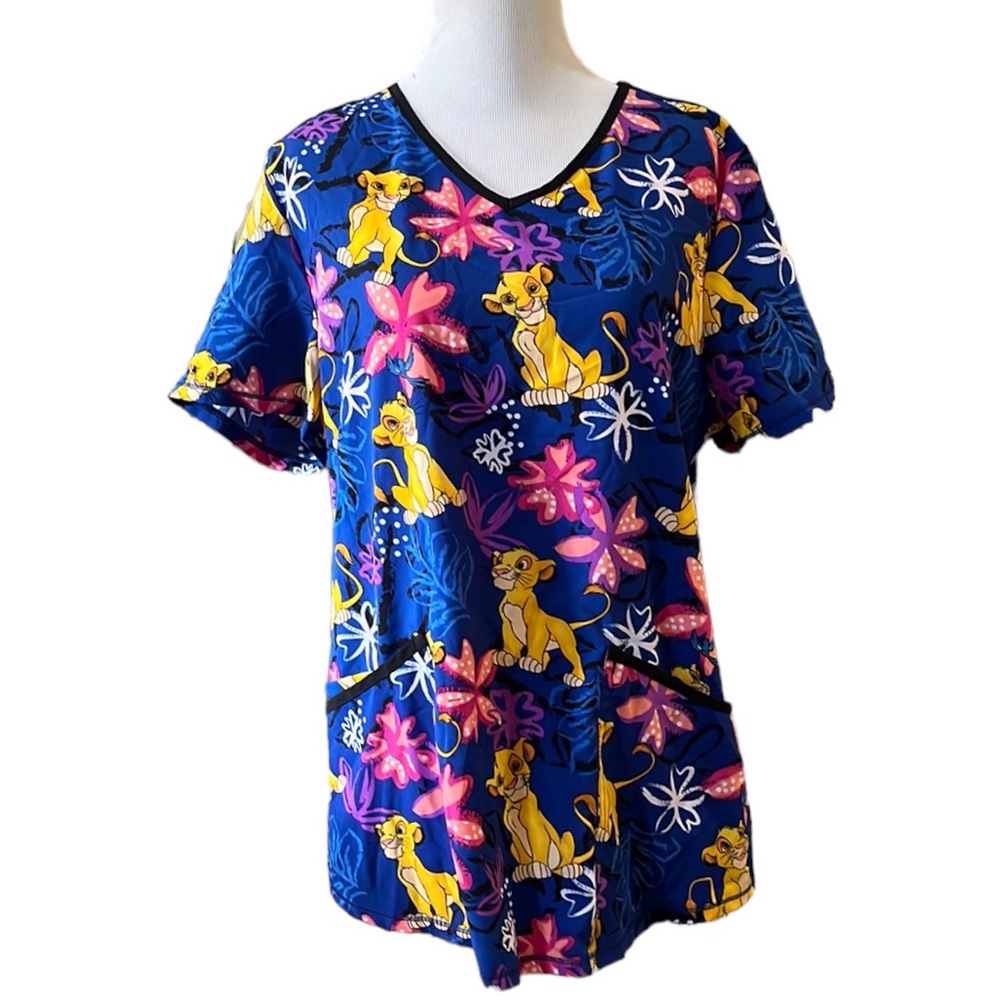 DISNEY LION KING SHORT SLEEVE SCRUB TOP BLUE MULTI SIZE MEDIUM